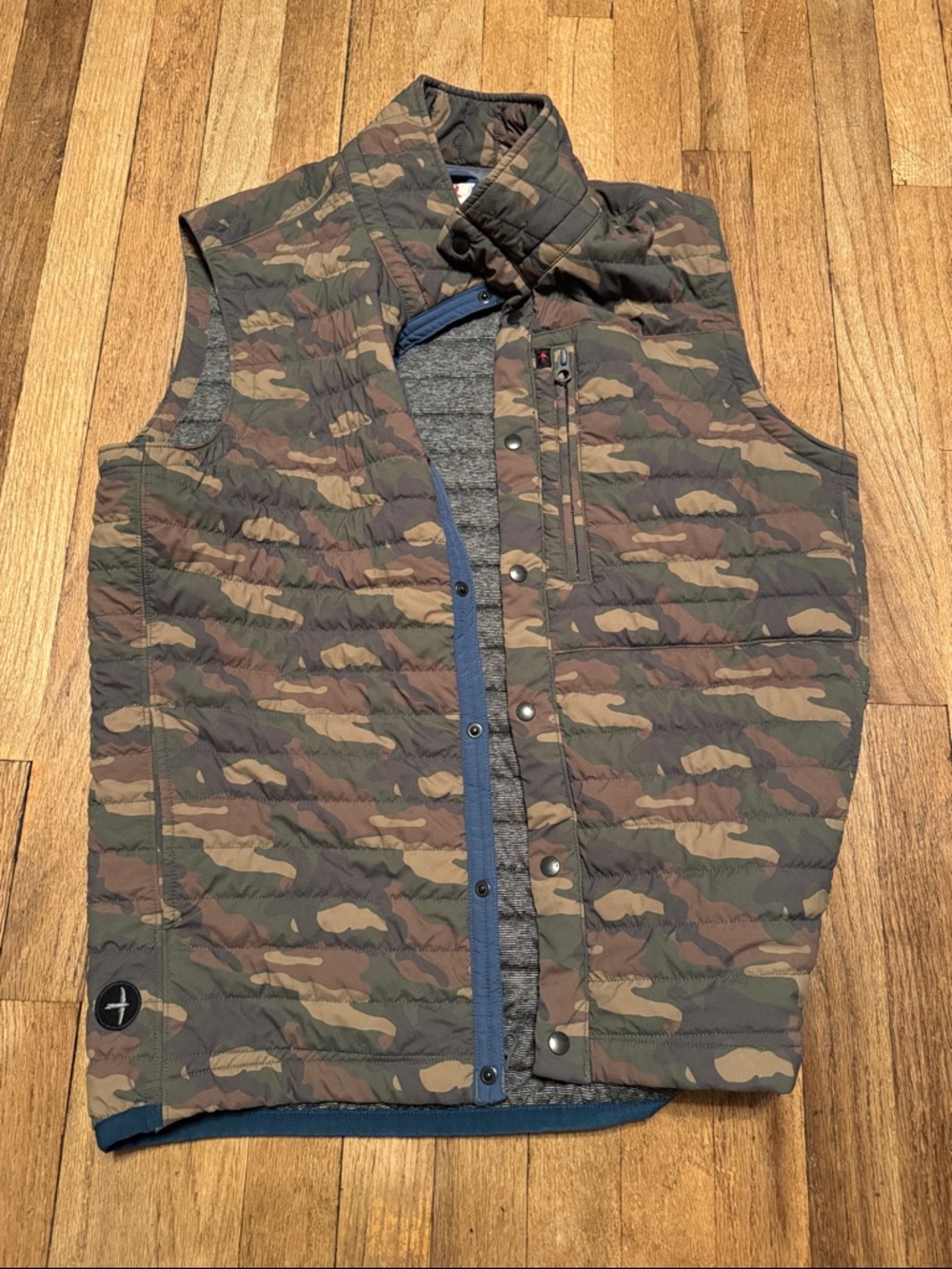 Relwen Windzip Vest - Camo Fade (Huckberry)